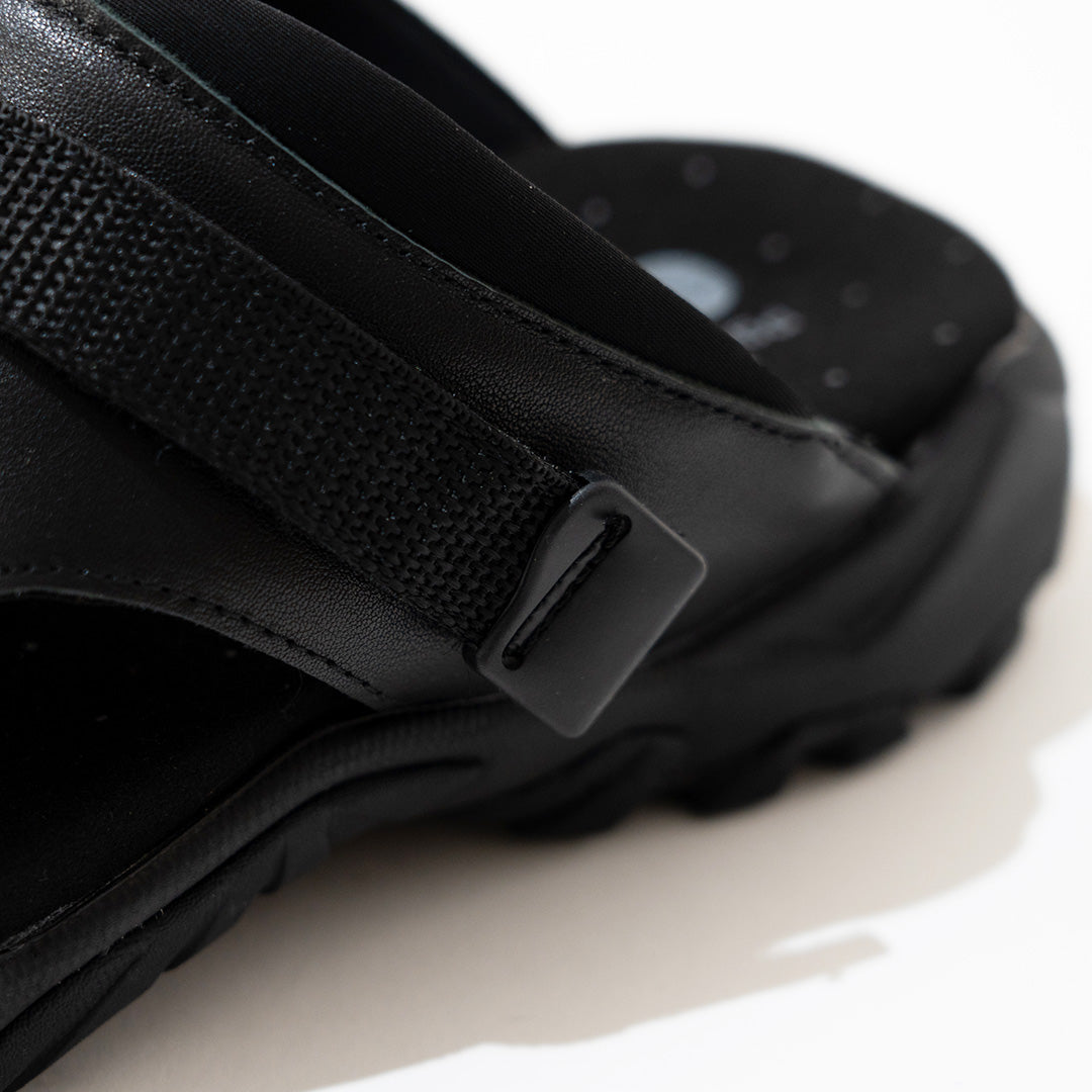 pg DELTA BLACK special edition