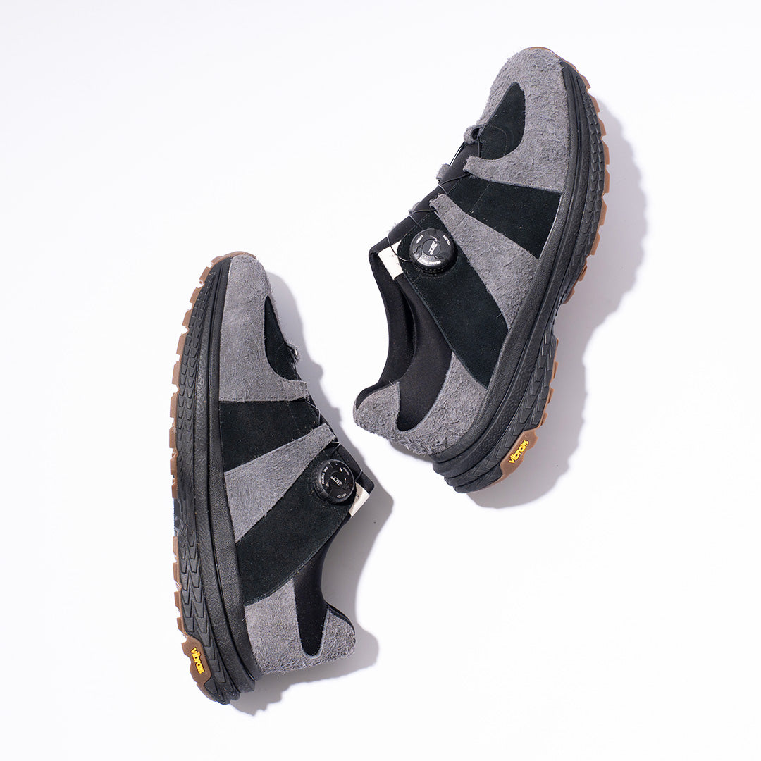 yuers LOOMER BLACK