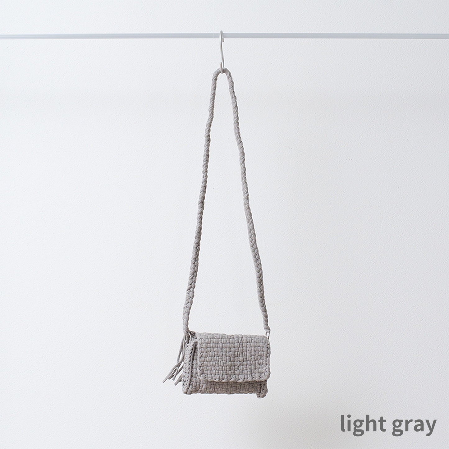 project1000 macrame phonecase 1
