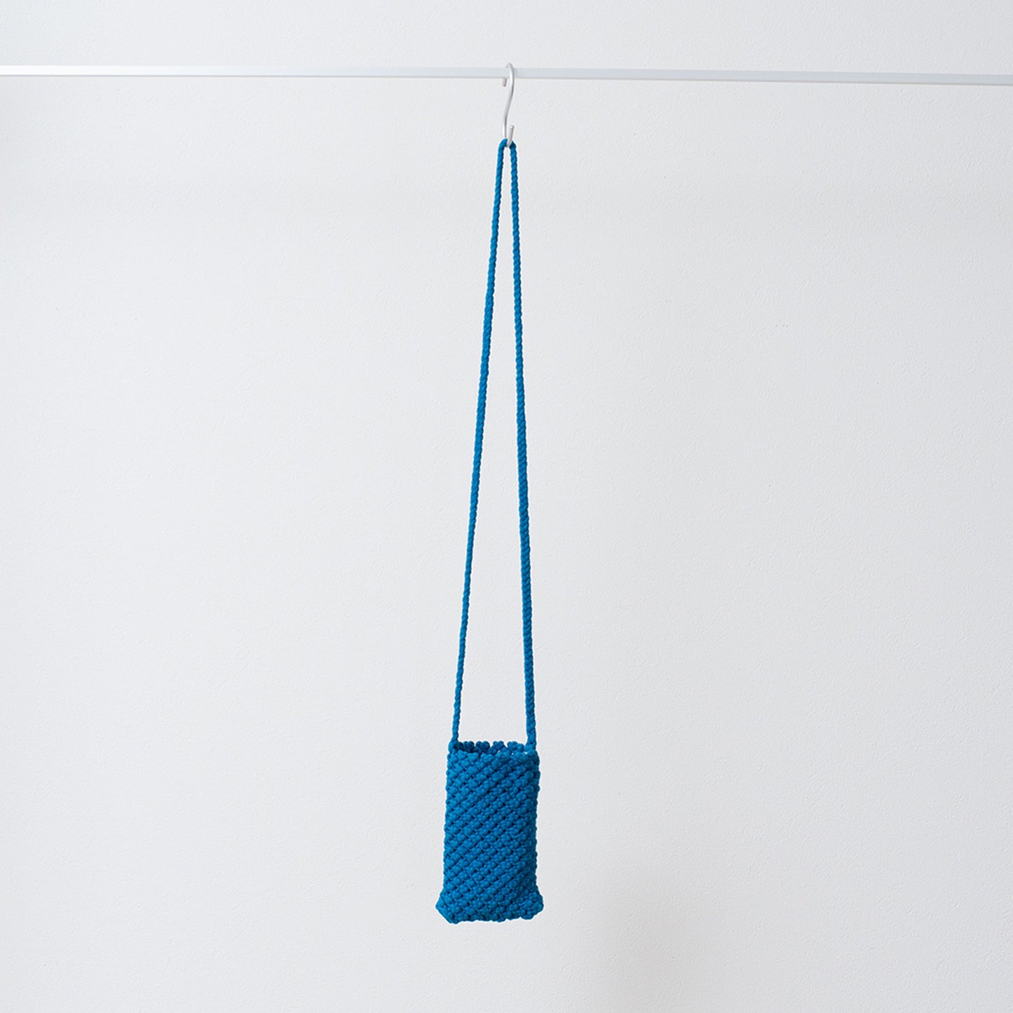 project1000 macrame bottle case 1
