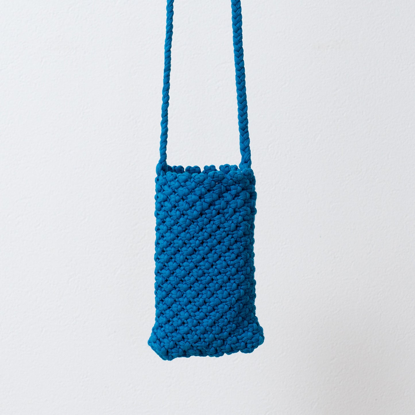 project1000 macrame bottle case 1