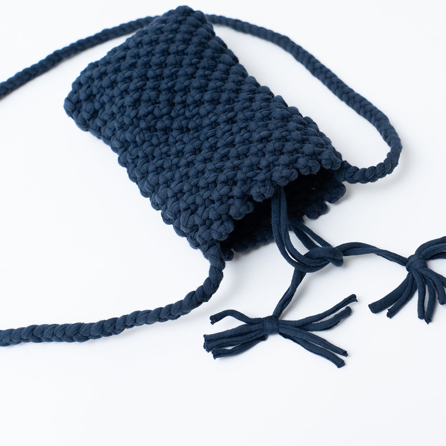 project1000 macrame bottle case 1