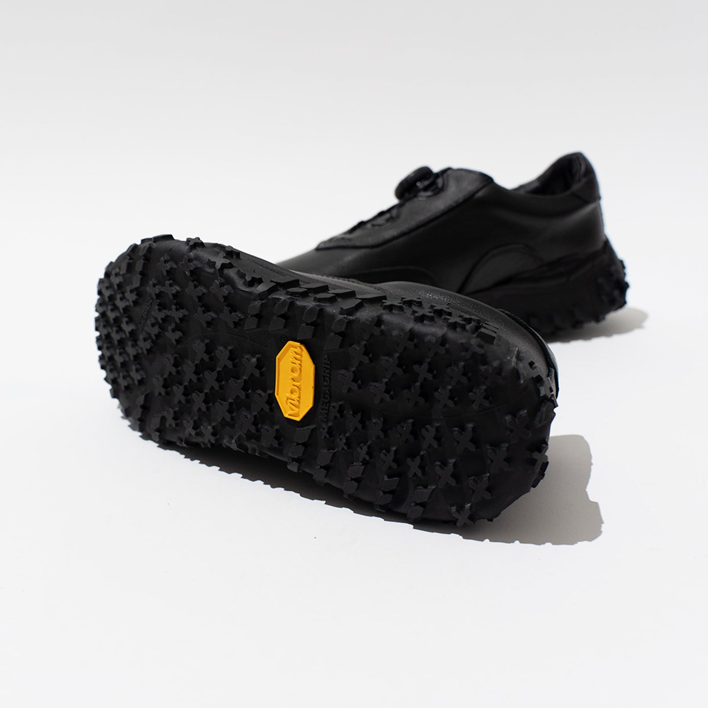 pg THROUGH BLACK