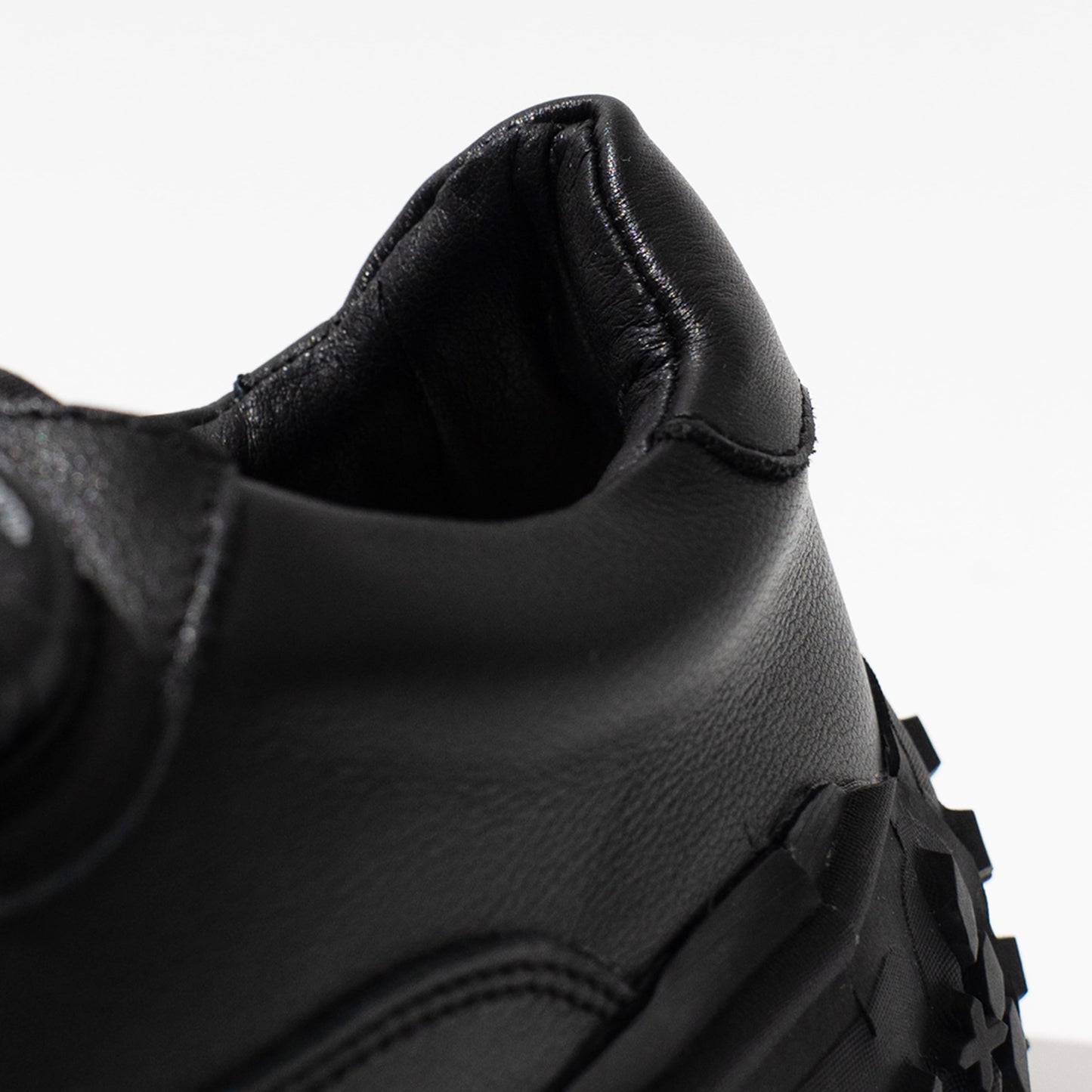 pg THROUGH BLACK