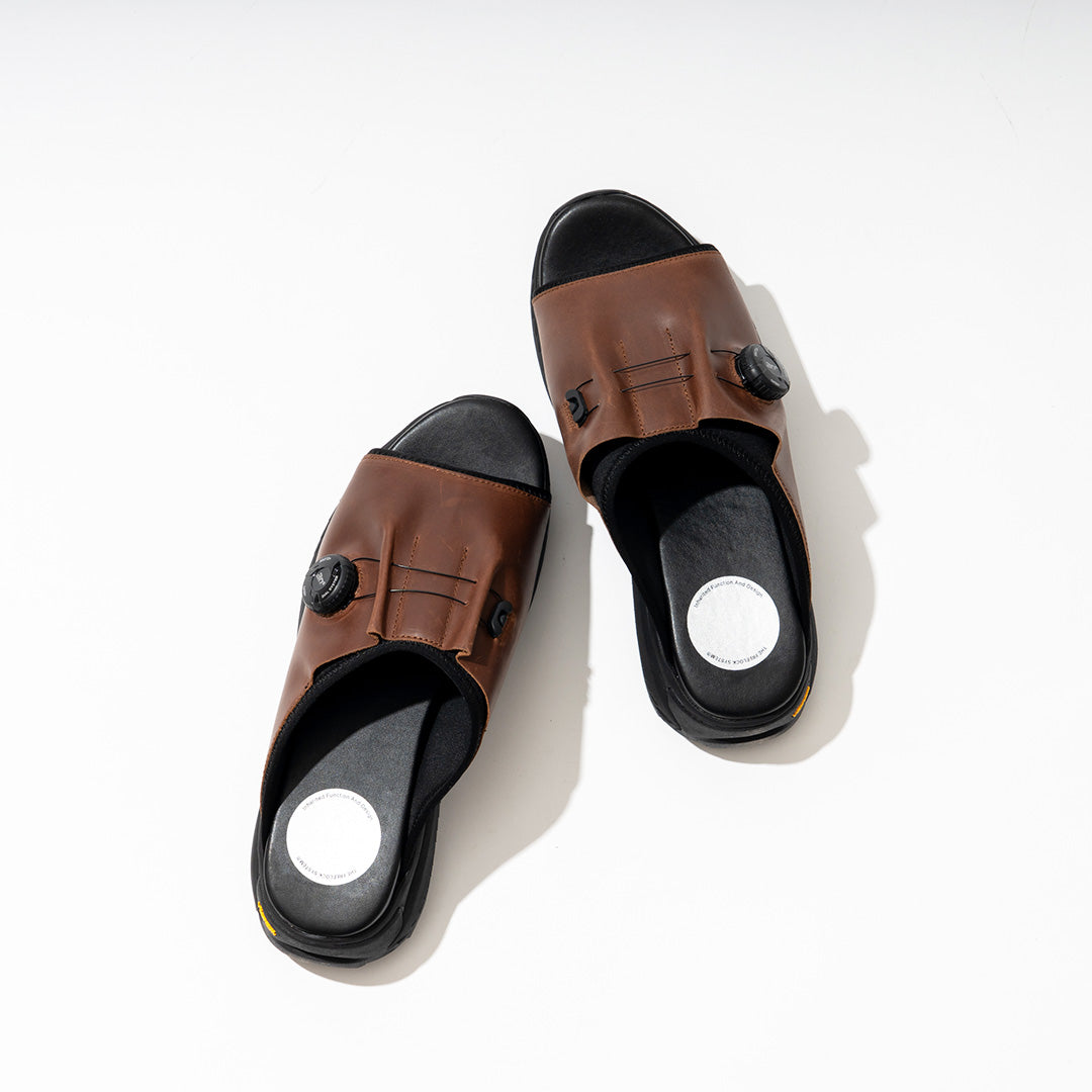pg MOMENT BROWN