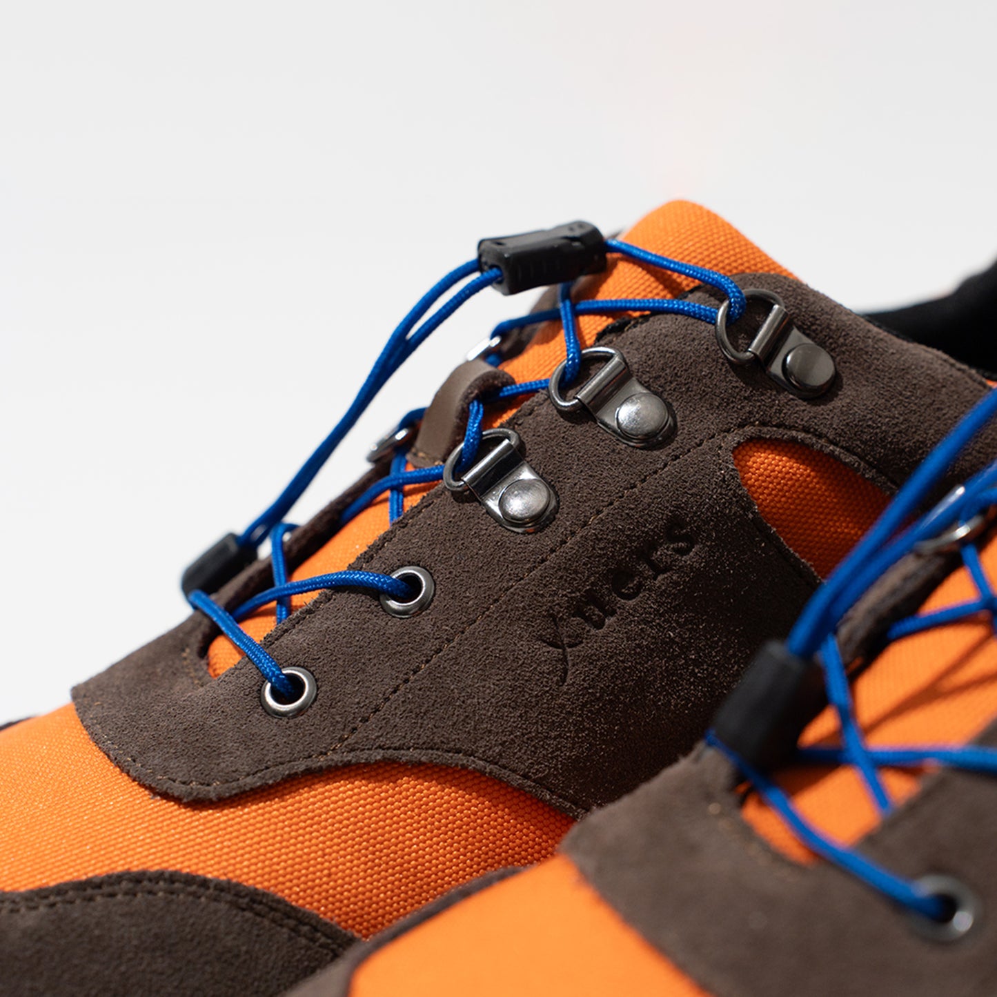 yuers WALKABOUT ORANGE / BROWN