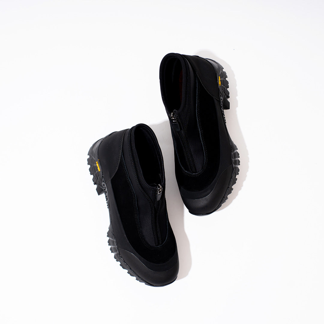 pg CAVE2 BLACK