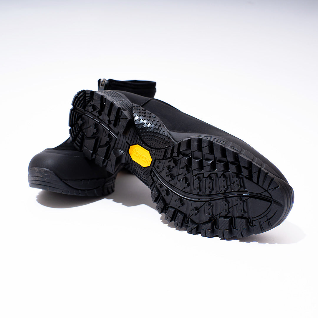pg CAVE2 BLACK
