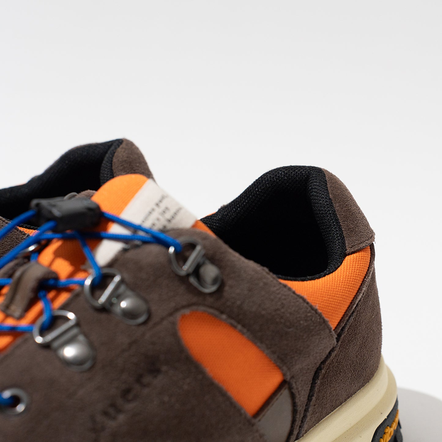 yuers WALKABOUT ORANGE / BROWN