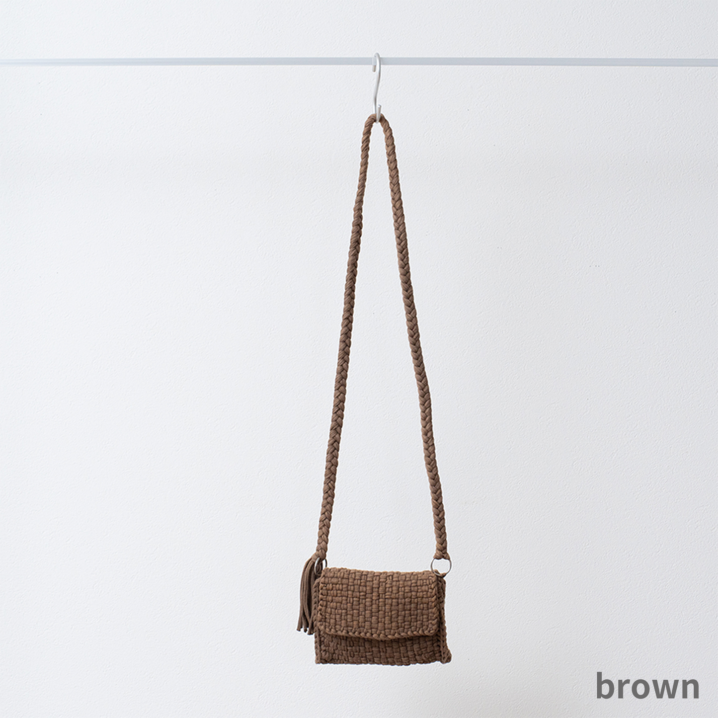 project1000 macrame phonecase 1