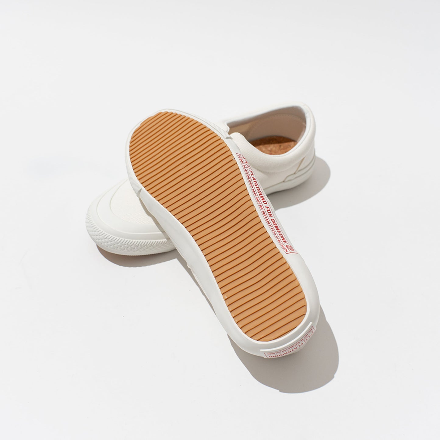 pg CONTRAST-D WHITE