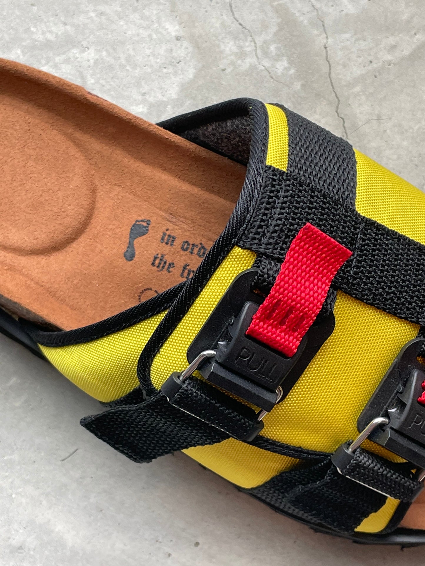 pg EASY(like a sunday morning) YELLOW