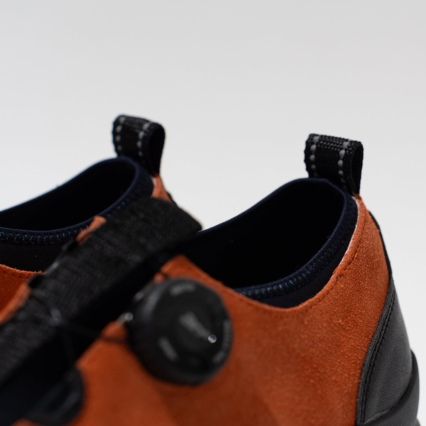 pg OLIVER ORANGE