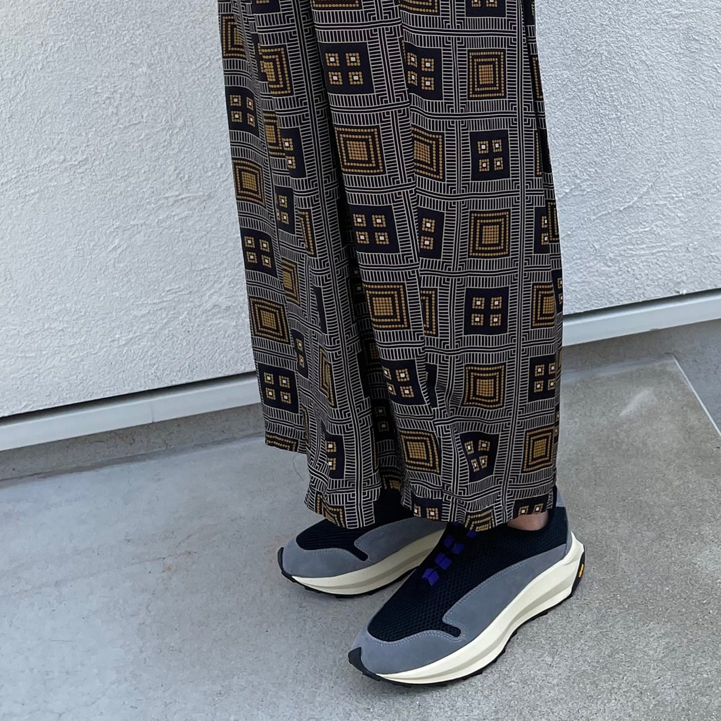 pg NEWDUSK GRAY