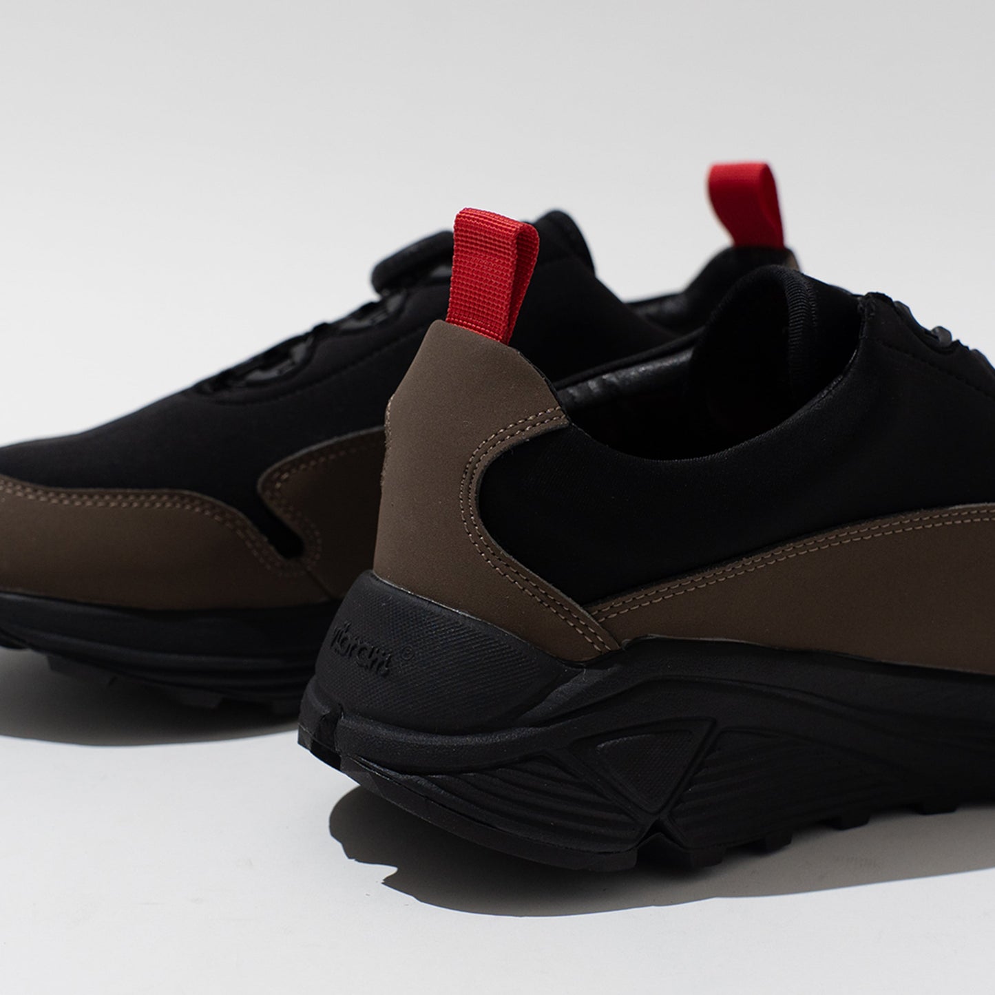 pg NEW DUSK BLACK/MOCA