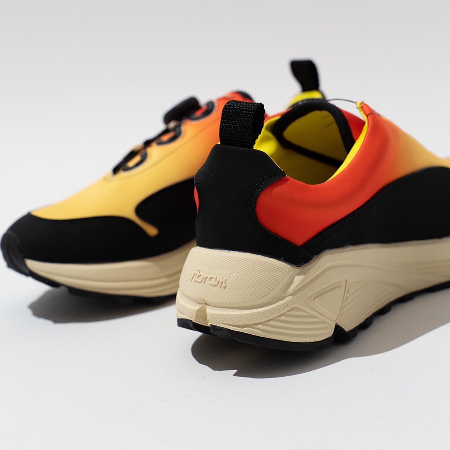 pg NEW DUSK YELLOW