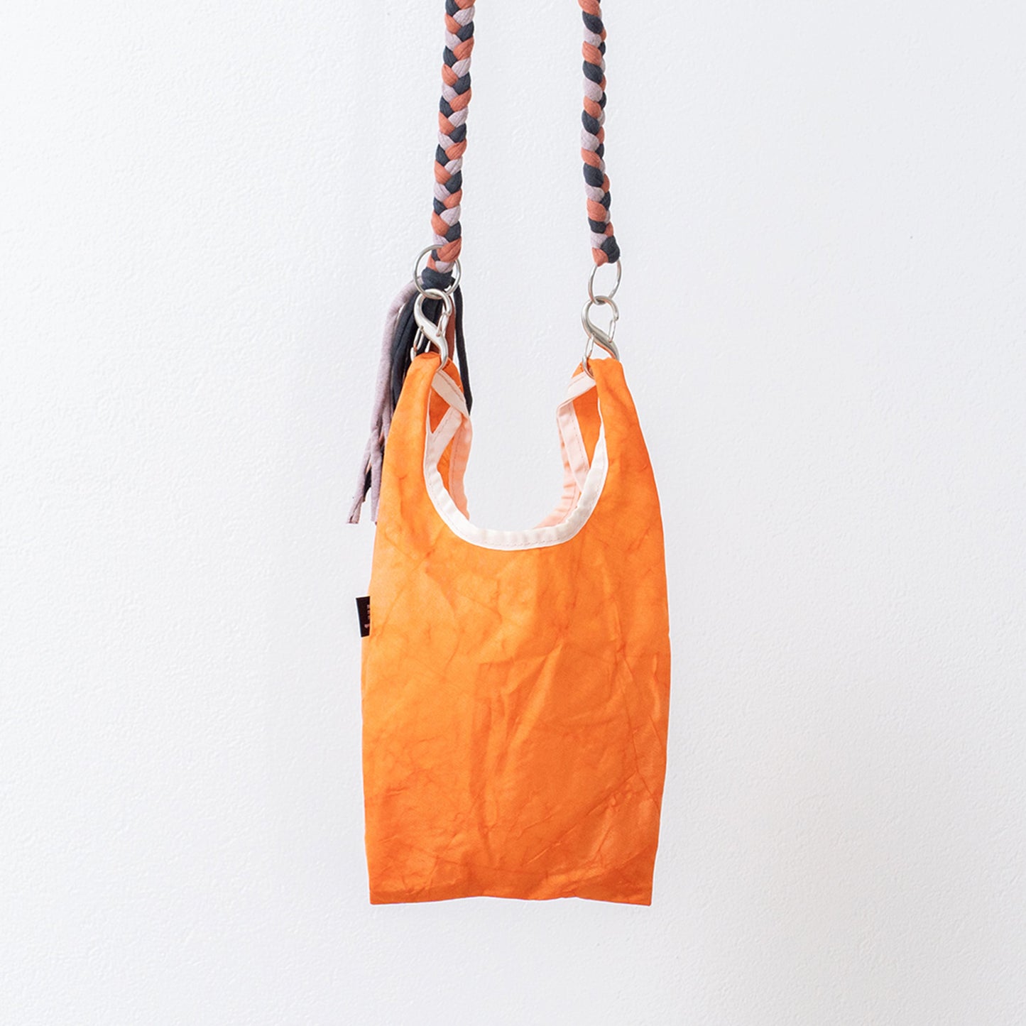 rerer airbag - bottle hang