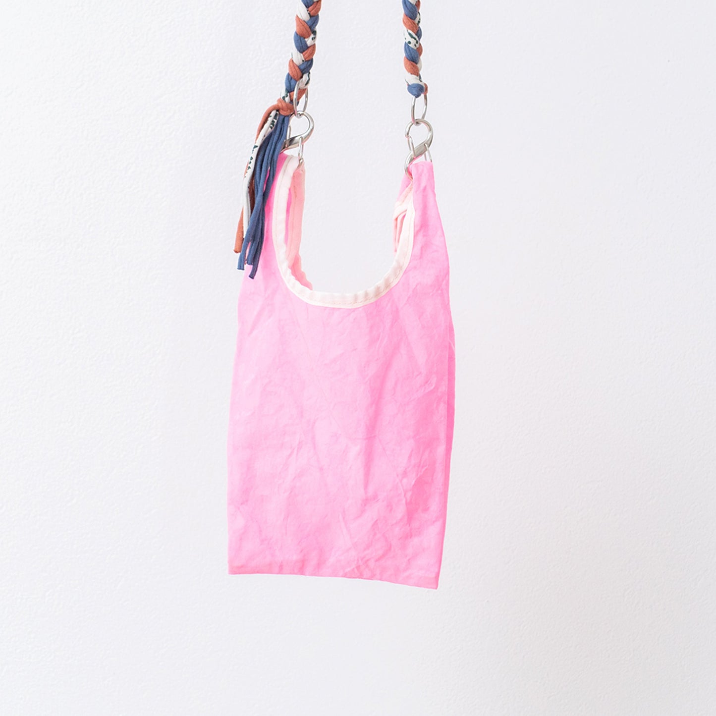rerer airbag - bottle hang