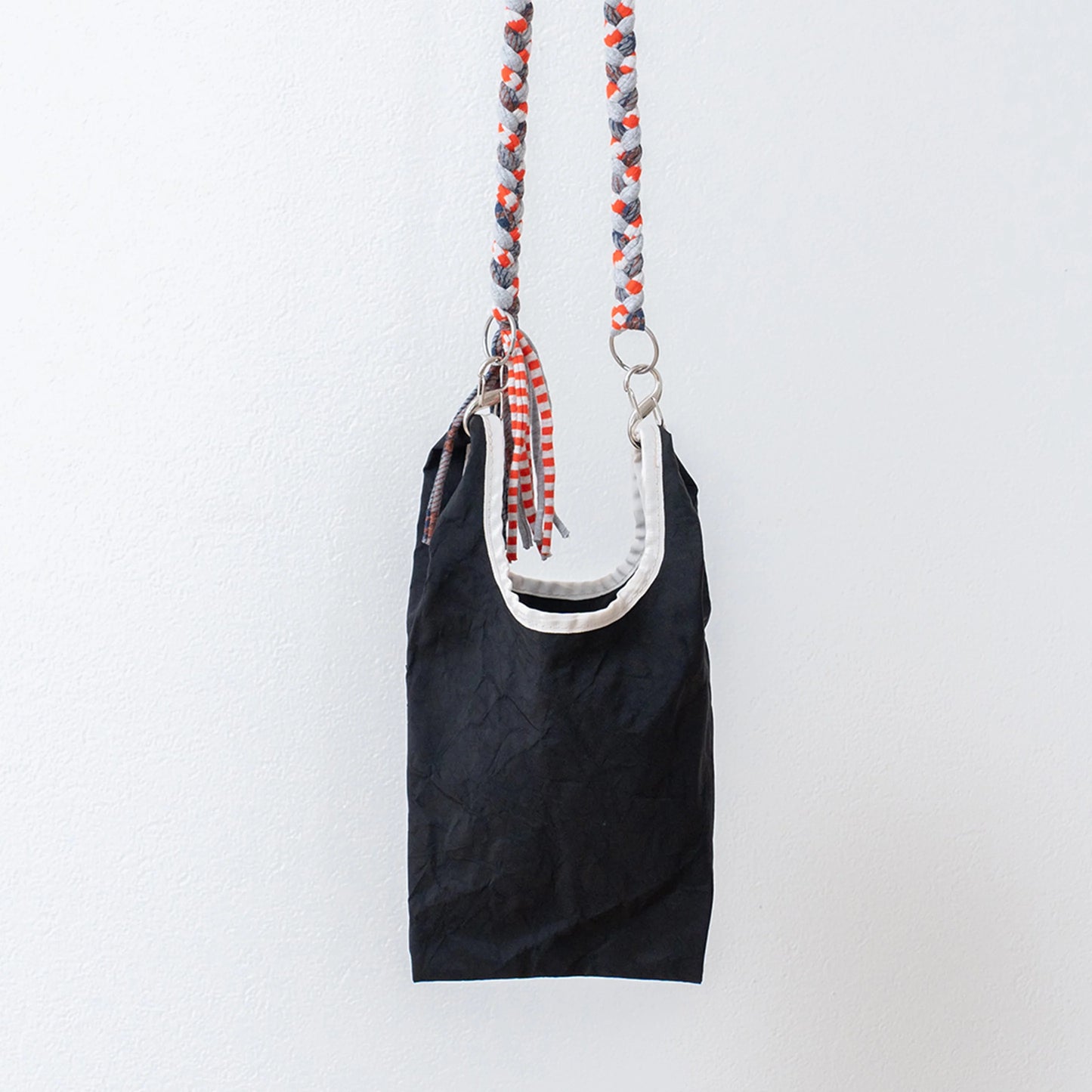 rerer airbag - bottle hang