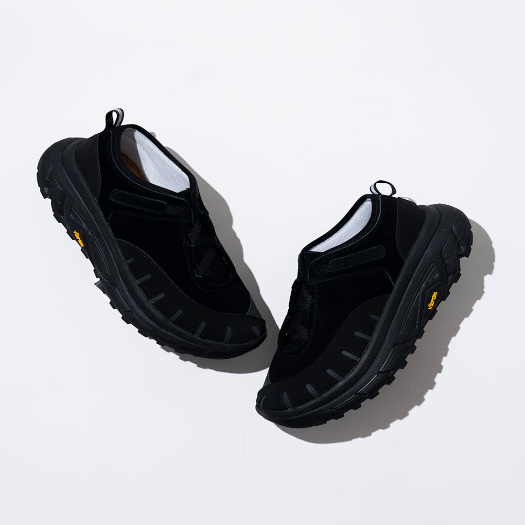 男女問わず楽しめるスニーカーギフト｜ユニセックスな視点で選ぶ上質な一足