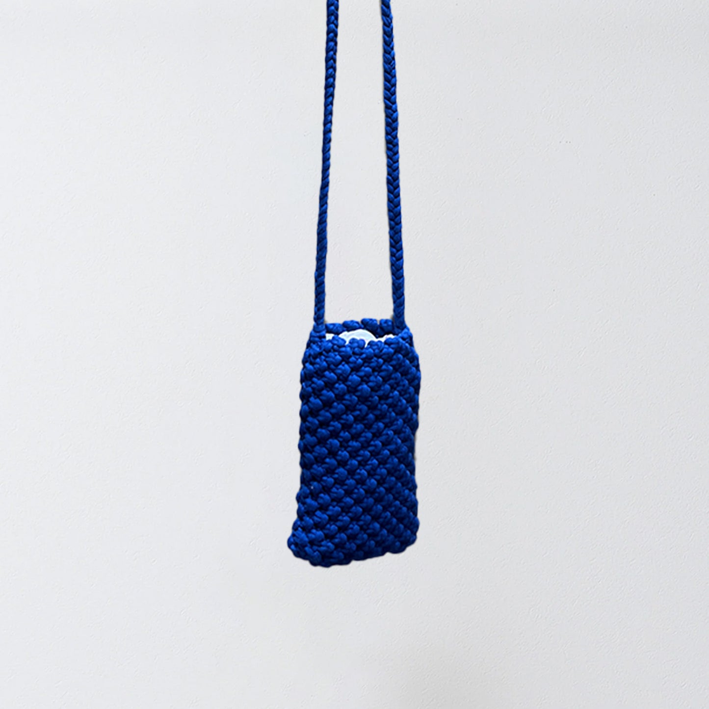 project1000bottle case 1