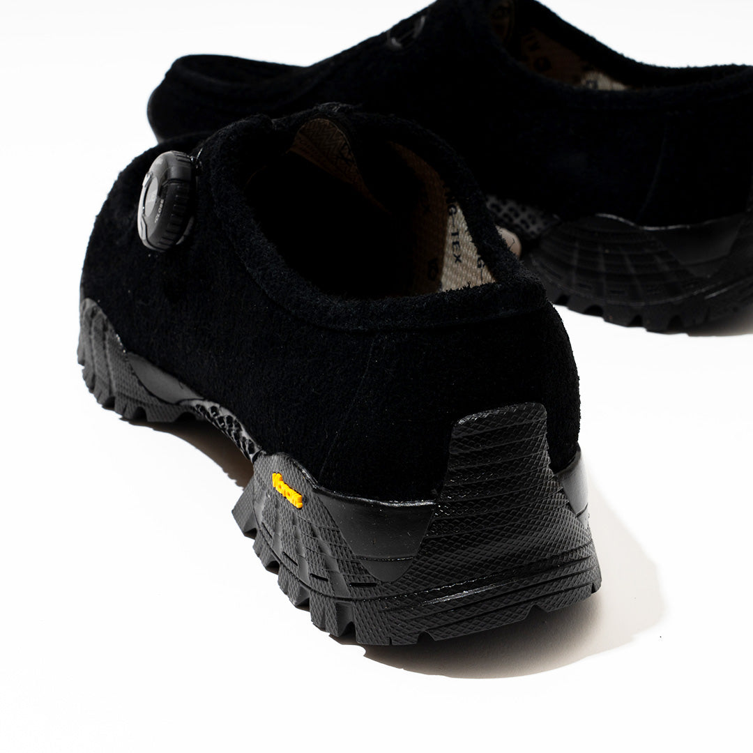 pg KNOCK2 SHAGGY SUEDE BLACK