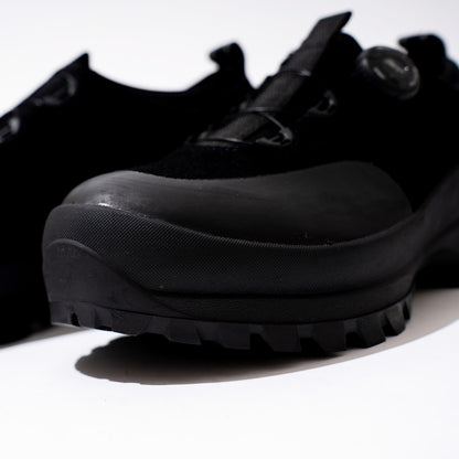 pg OLIVER BLACK 2025