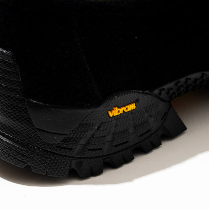 pg KNOCK2 SHAGGY SUEDE BLACK