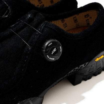 pg KNOCK2 SHAGGY SUEDE BLACK