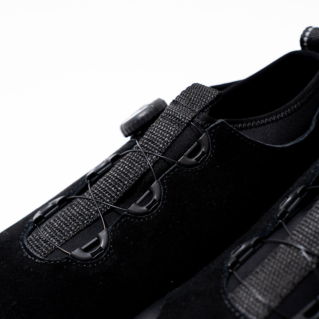 pg OLIVER BLACK 2025