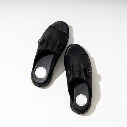 pg  MOMENT BLACK