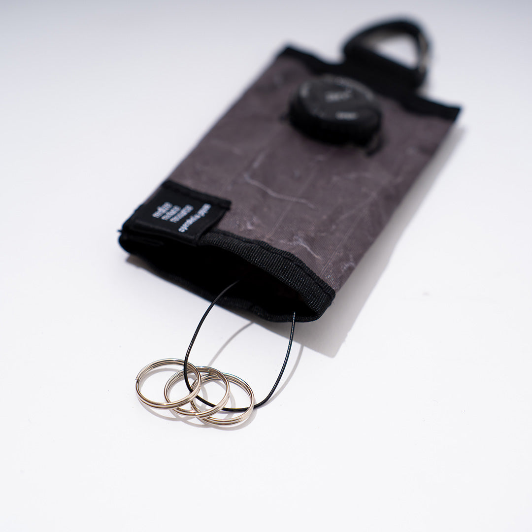 rerer yachts - Dial (key case)