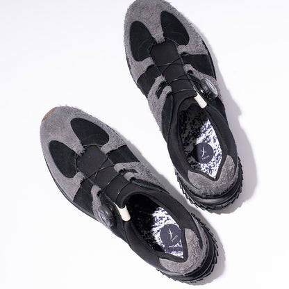 yuers LOOMER BLACK