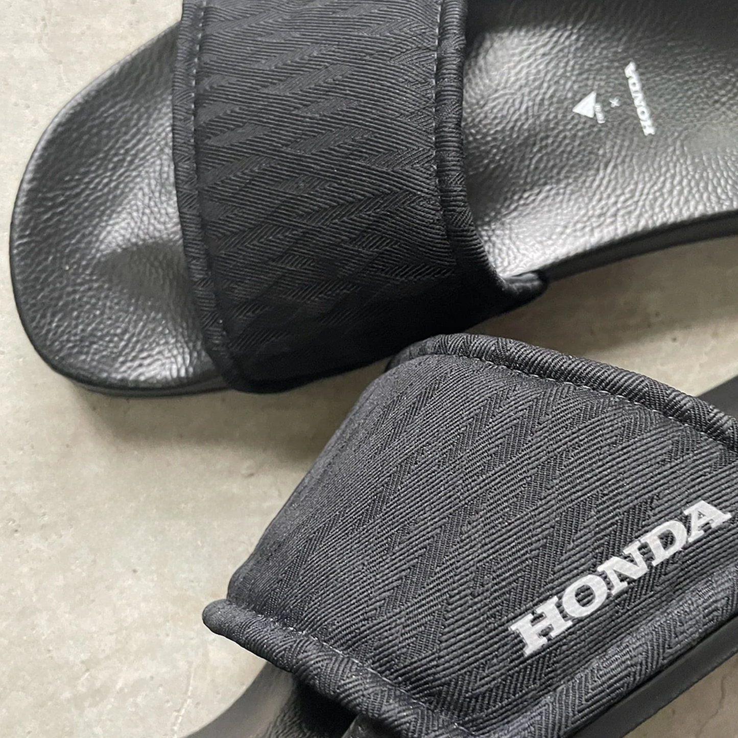 Honda x rerer seat cover sandals