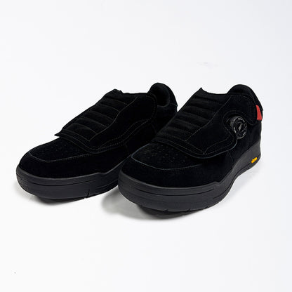 pg  ELEPHANT BLACK