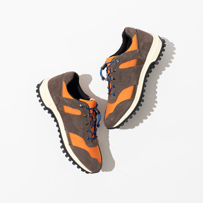 yuers  WALKABOUT  ORANGE / BROWN