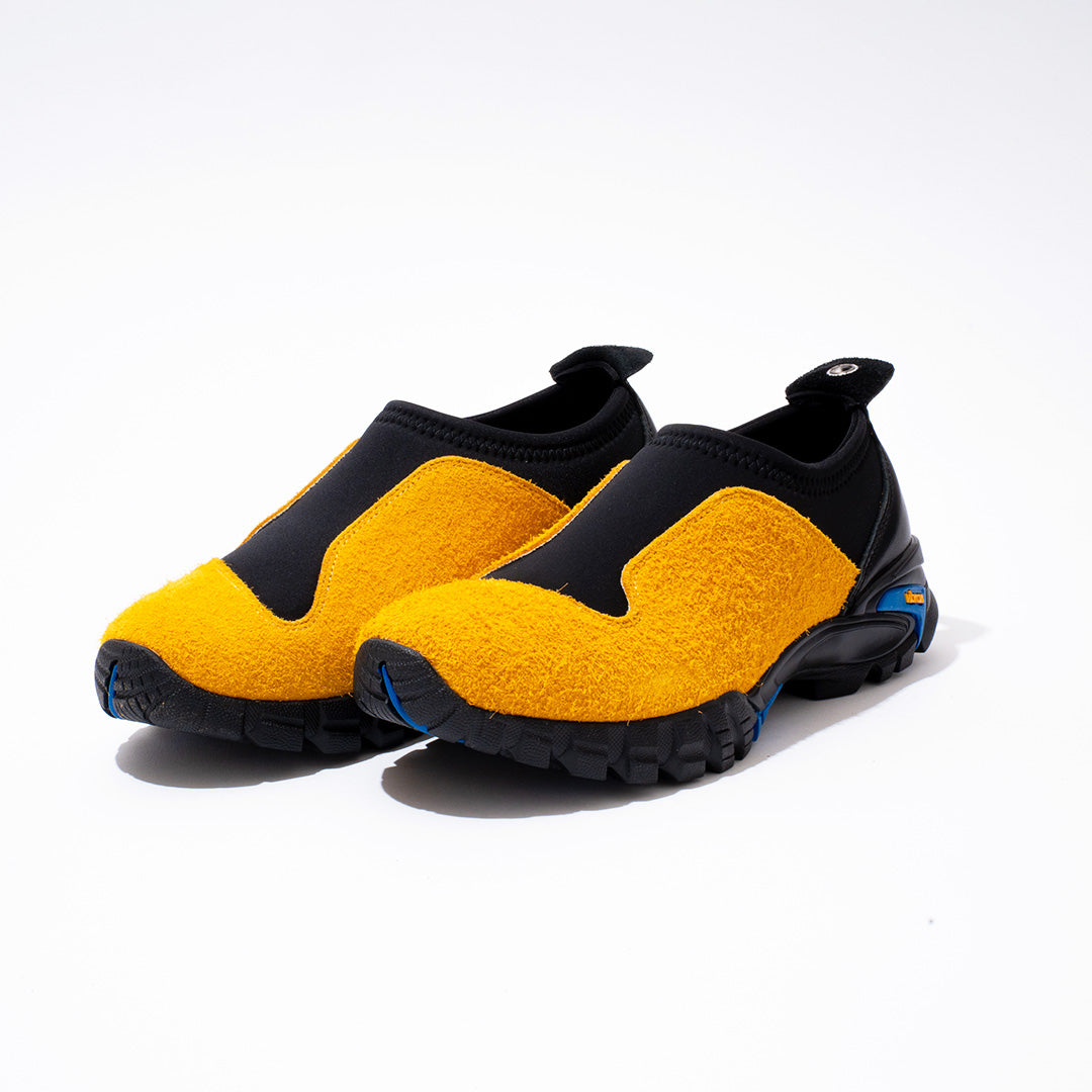 pg TRAIL MOC YELLOW