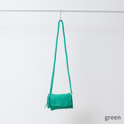 project1000 macrame phonecase 1