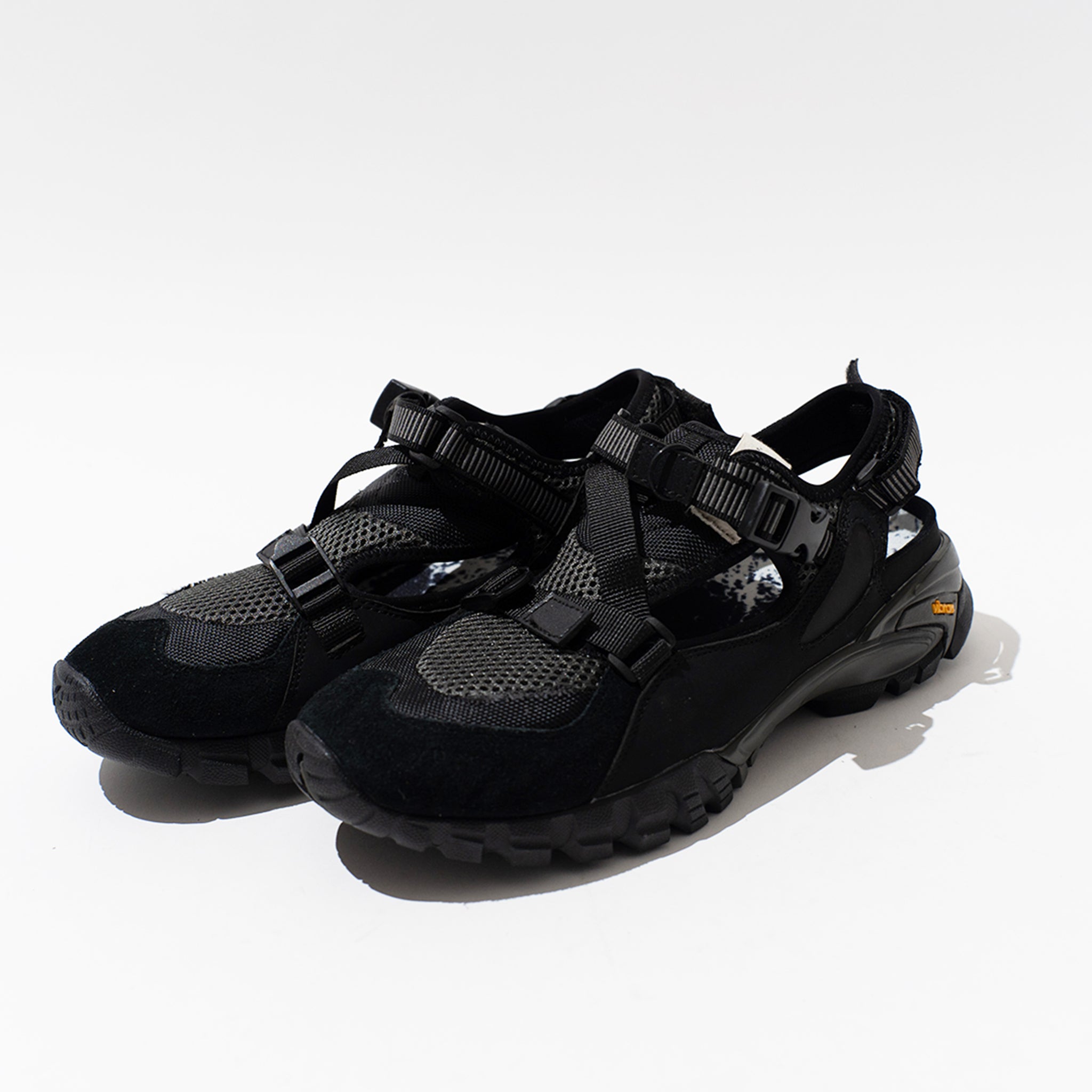 yuers  PARKLIFE  BLACK/GRAY