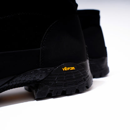pg CAVE2 BLACK