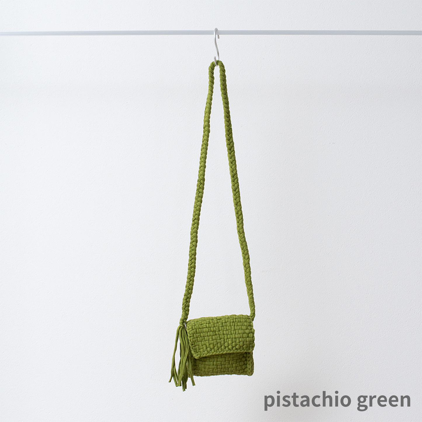 project1000 macrame phonecase 1
