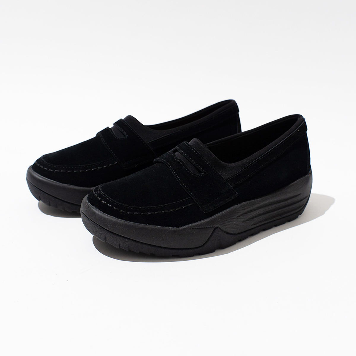 pg DISH BLACK – YUEN