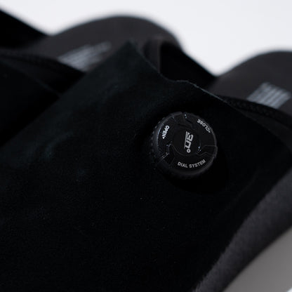 pg EMPTY BLACK 