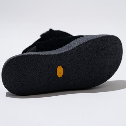 pg EMPTY BLACK 