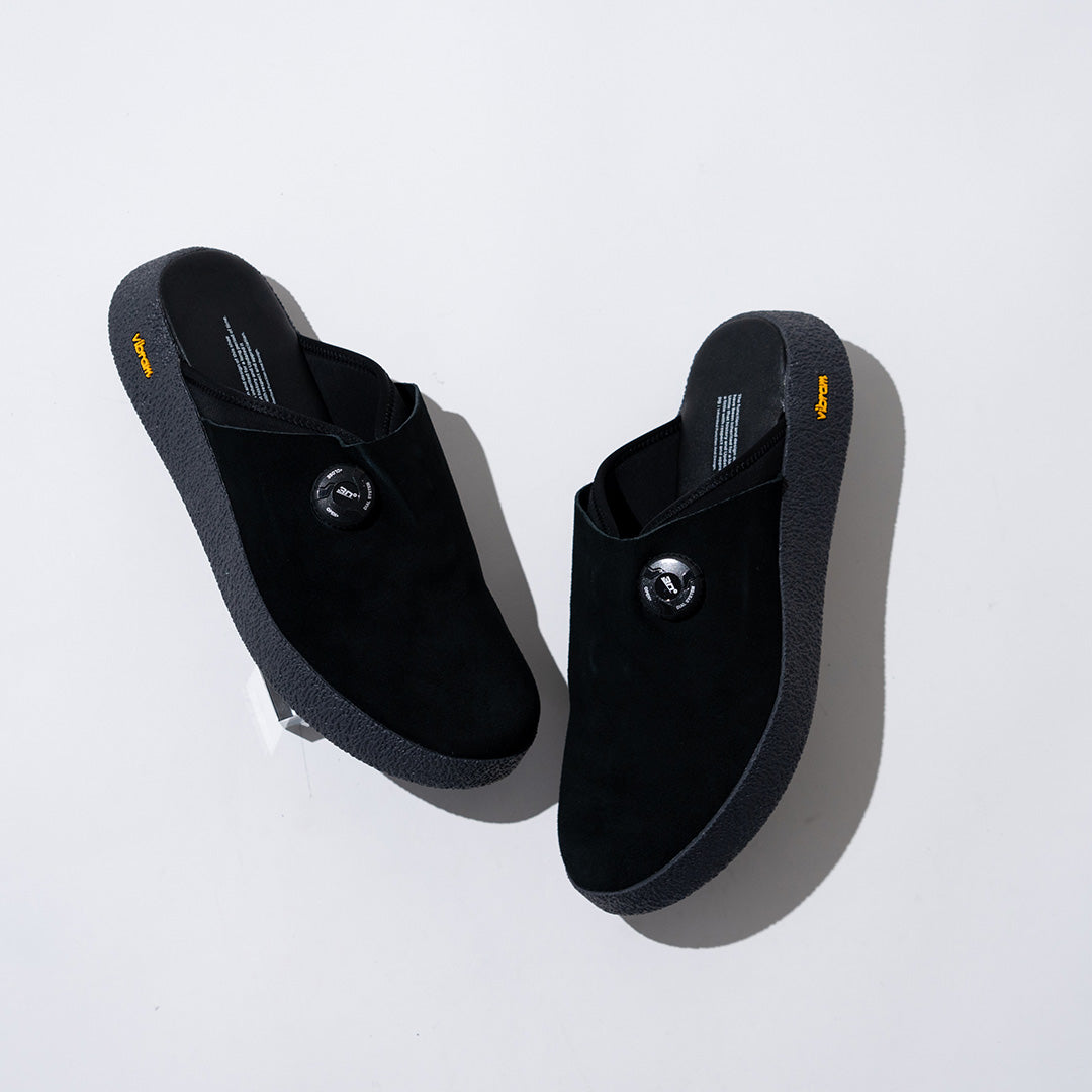 pg EMPTY BLACK 